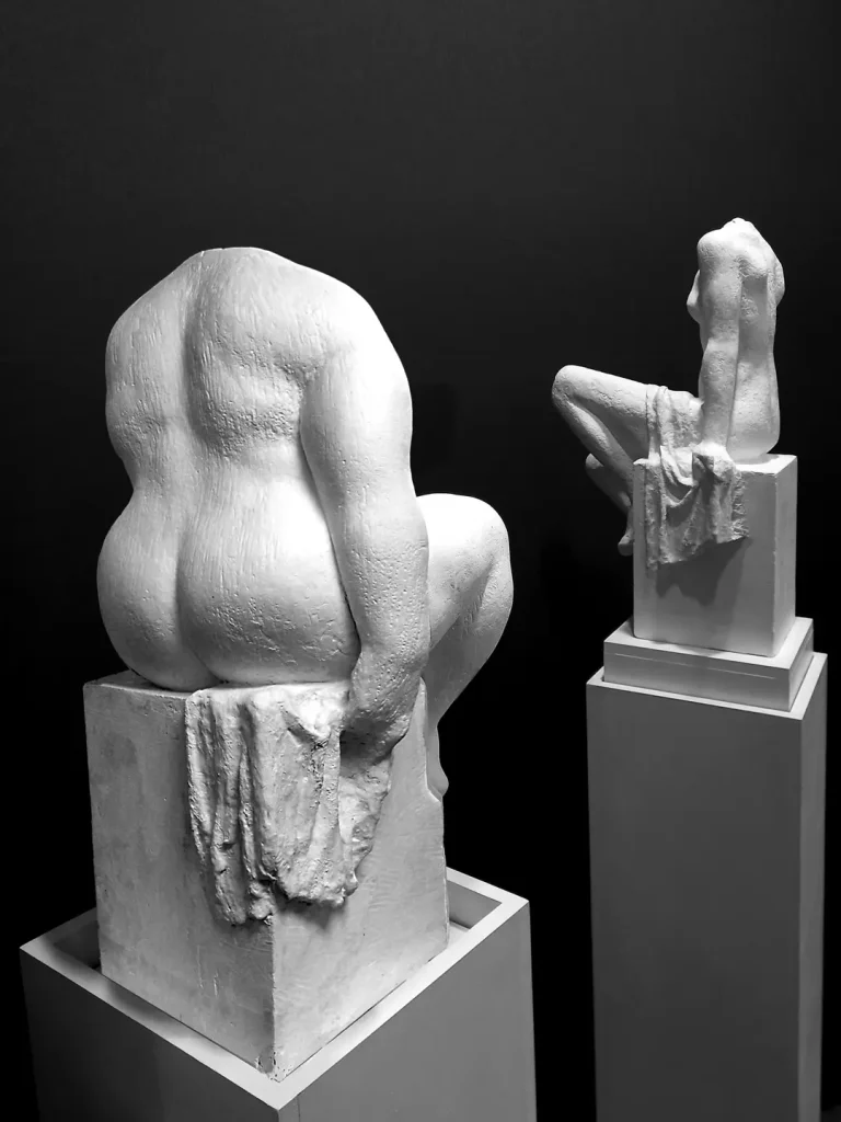 A chacune son corps, à chacune sa beauté, plâtre