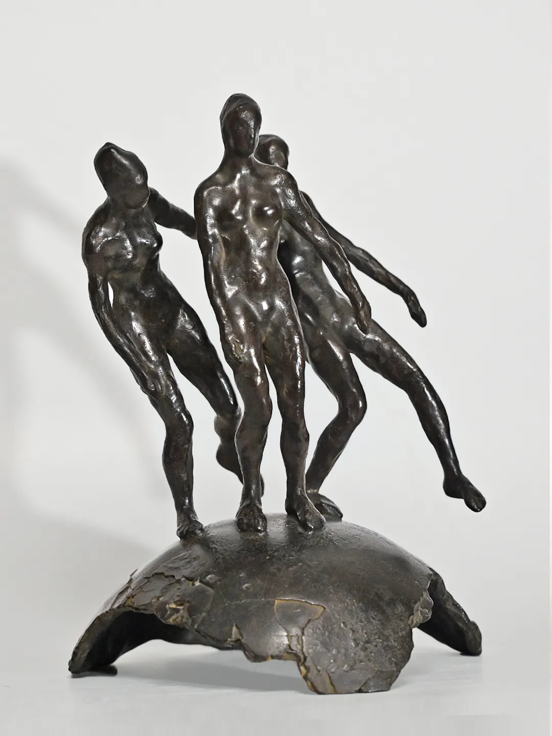 Liberté égalité fraternité vacillantes, bronze