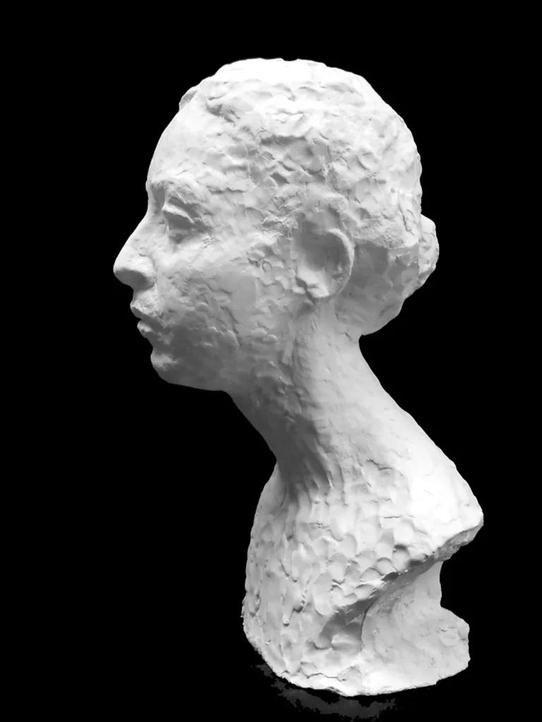 Anne, plâtre – Edith Lafay sculpture, Buste Edith Lafay sculpture, Buste - Anne, plâtre